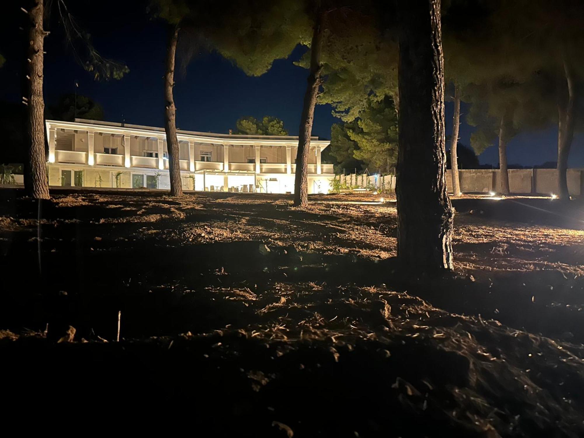 Luna D'Argento Leporano Buitenkant foto